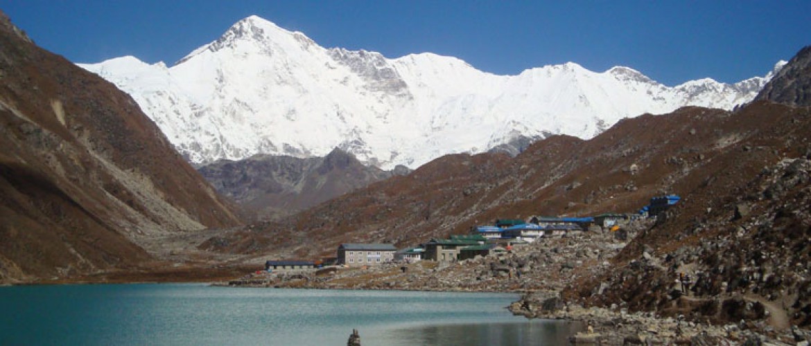 Gokyo Valley Trek