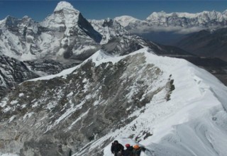 Island Peak Summit via Chhukung