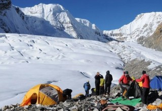 Saribung Peak Climbing