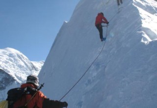 Three Peak Climb: Pokalde Peak, Island Peak & Lobuche East Peak